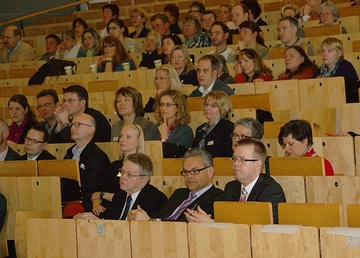 Abschluss-Impuls von Prof. Dr. Karsten im Audimax der Universität Oldenburg